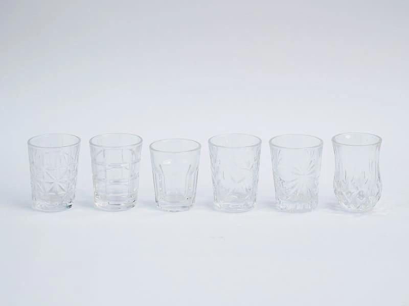 玻璃杯